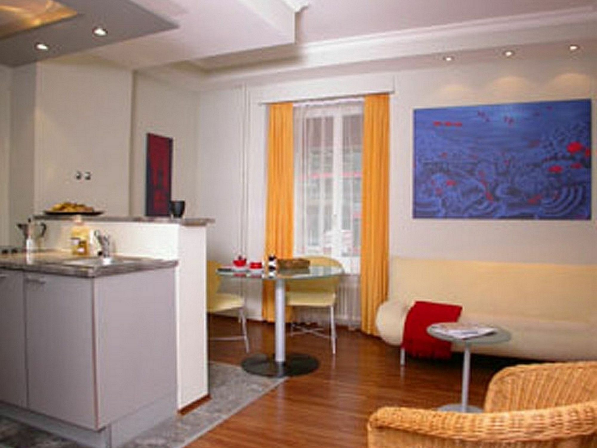 Visionapartments Waffenplatzstrasse - Contactless Check-In Цюрих Екстериор снимка