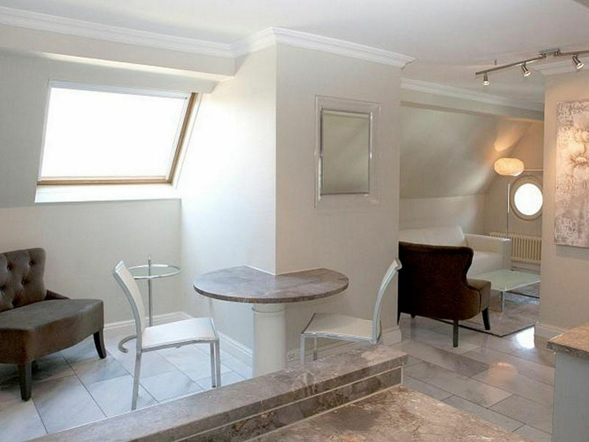 Visionapartments Waffenplatzstrasse - Contactless Check-In Цюрих Екстериор снимка